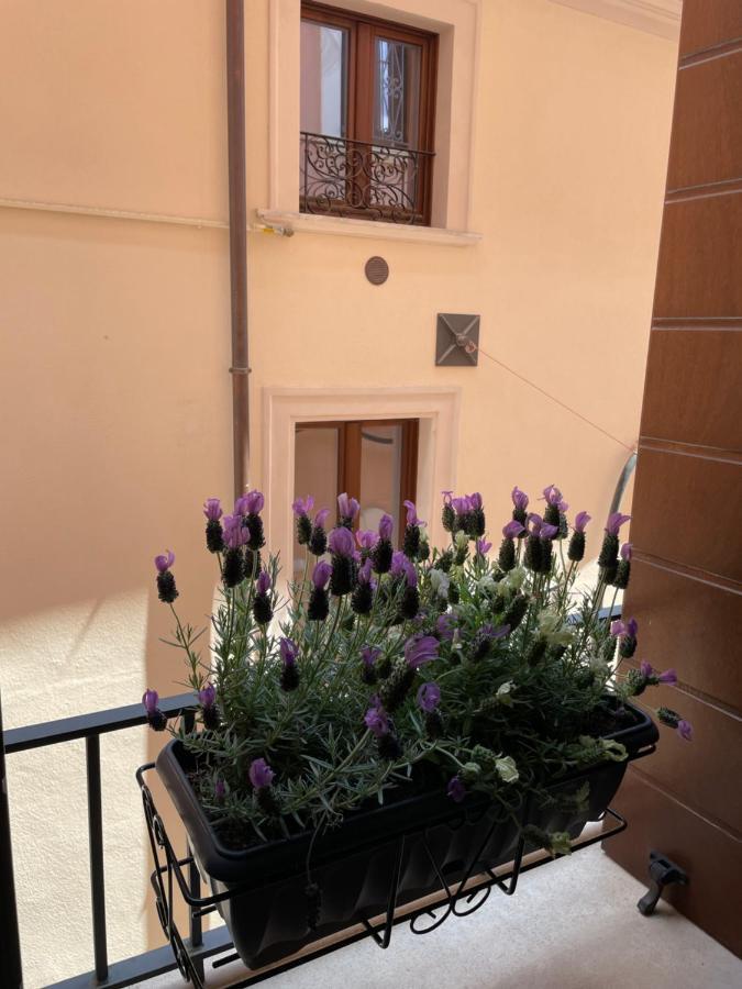 B & B Piazza Angioina LʼAquila Dış mekan fotoğraf